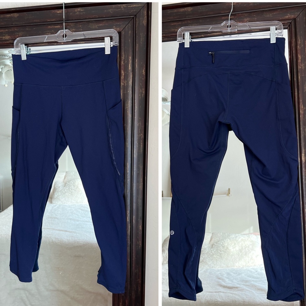 Lululemon Navy Cropped Leggings